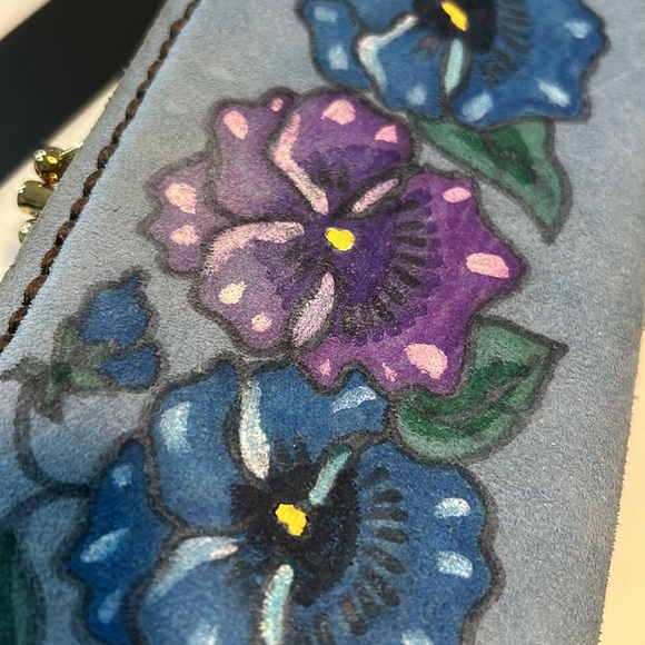 Vintage Blue Suede Wallet - Picture 9 of 9